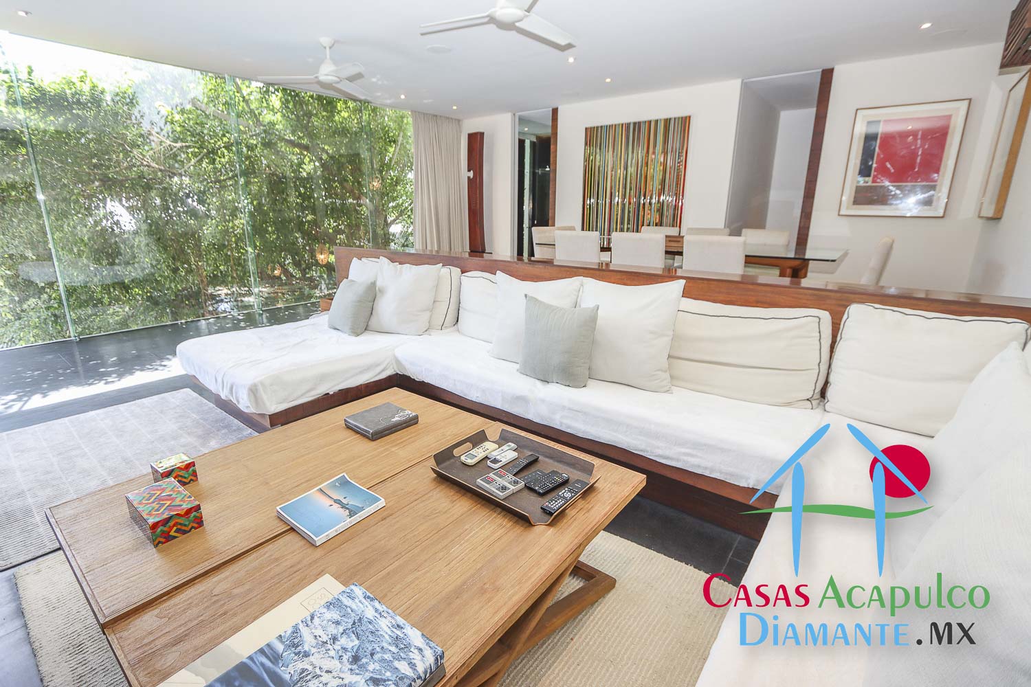 La Solana - Family room 2